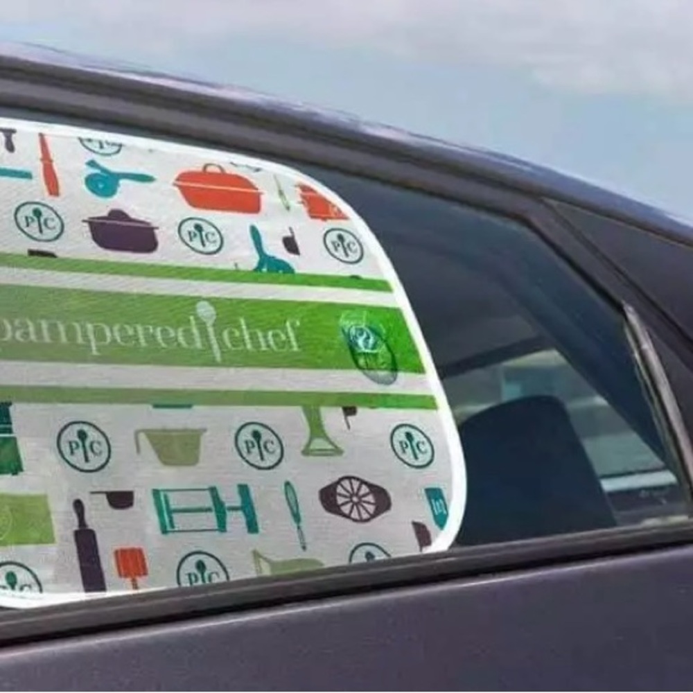 Pampered Chef Car Shade Set